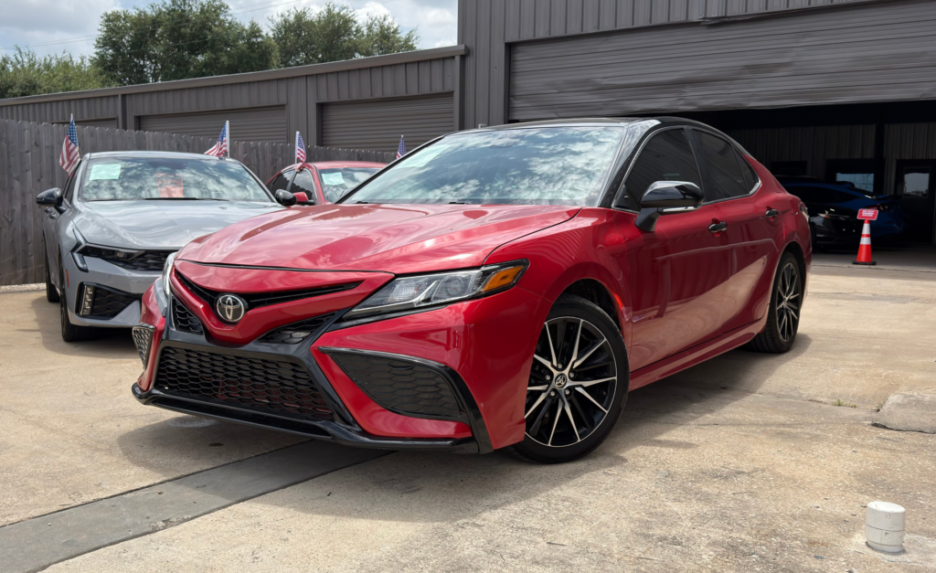 TOYOTA CAMRY SE